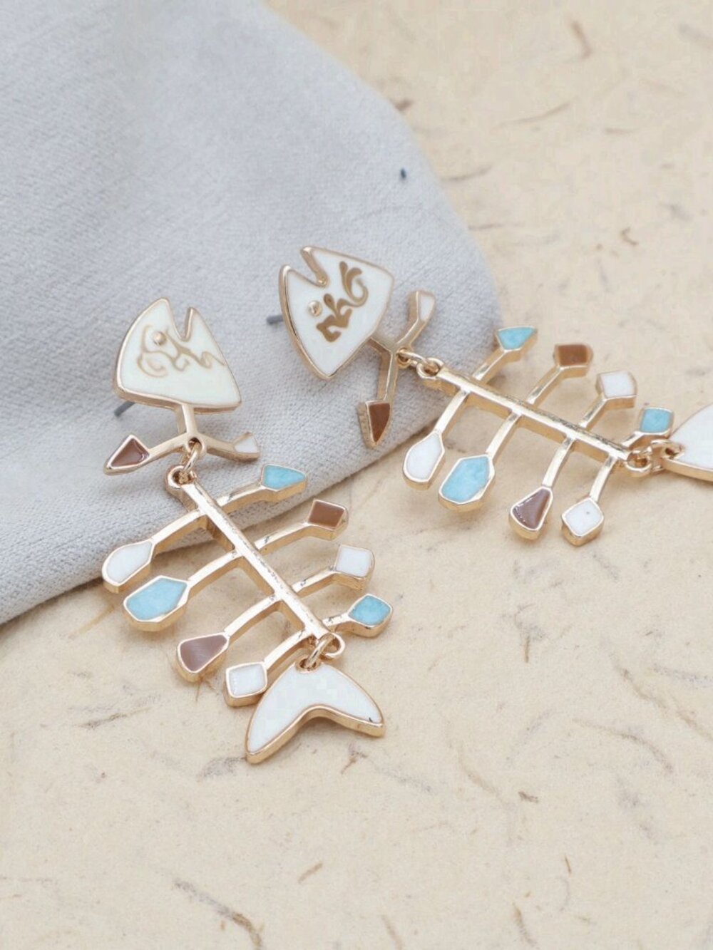 Lovisa Fishbone Earrings